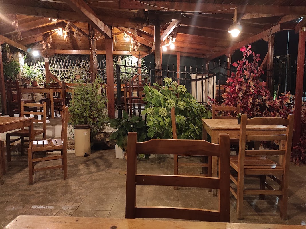 Taverna Velco (Potam, Himarë) – Potam, 3QV5+VHV, Himara 9425, Albania (photo 1)
