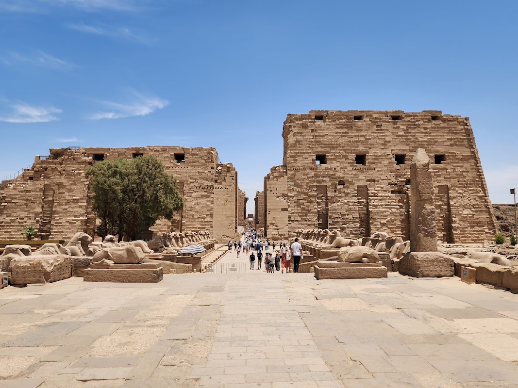 Temple de Karnak à la lumière du couchant – Karnak, Luxor, Égypte (photo 1)