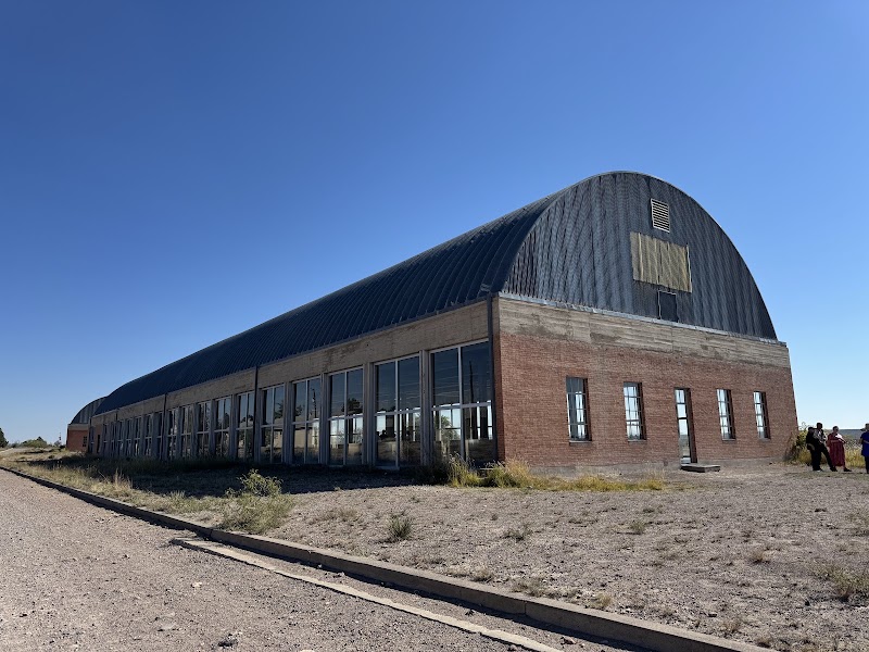 The Chinati Foundation – 1 Cavalry Row, Marfa, TX 79843, États-Unis (photo 3)