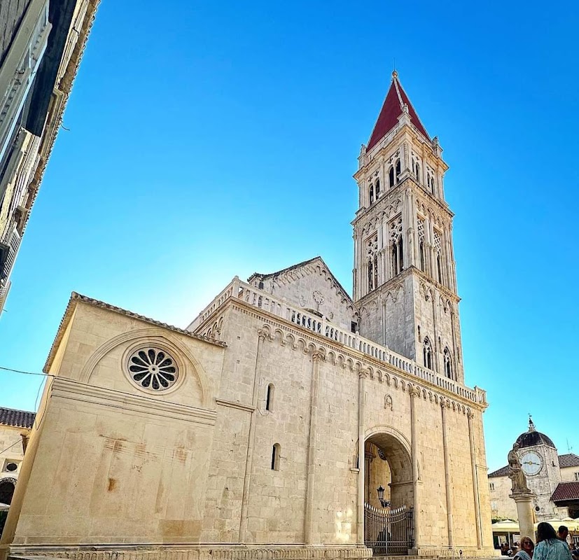 Trogir et la cathédrale Saint-Laurent – Trg Ivana Pavla II, 21220, Trogir, Croatie (photo 1)