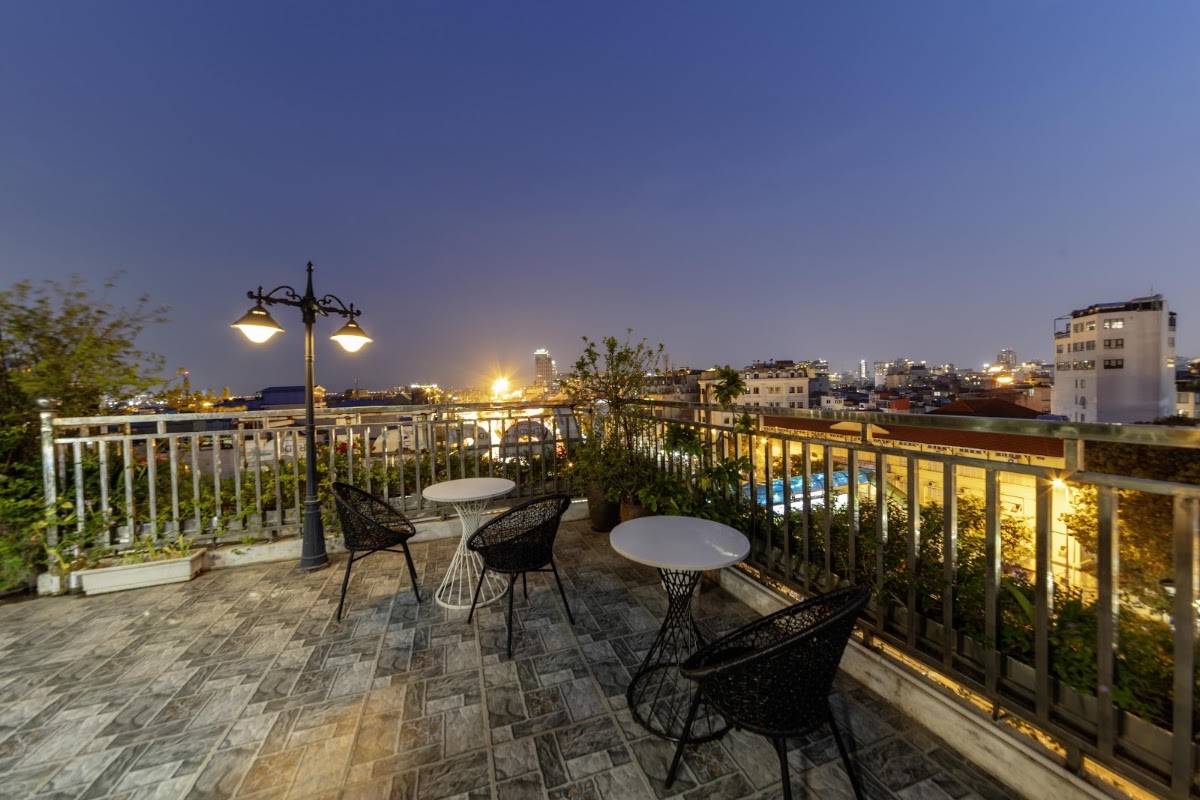 Veshia Hotel & Spa – 373 Hong Ha Street, Phuc Tan Ward, Hanoï (photo 1)