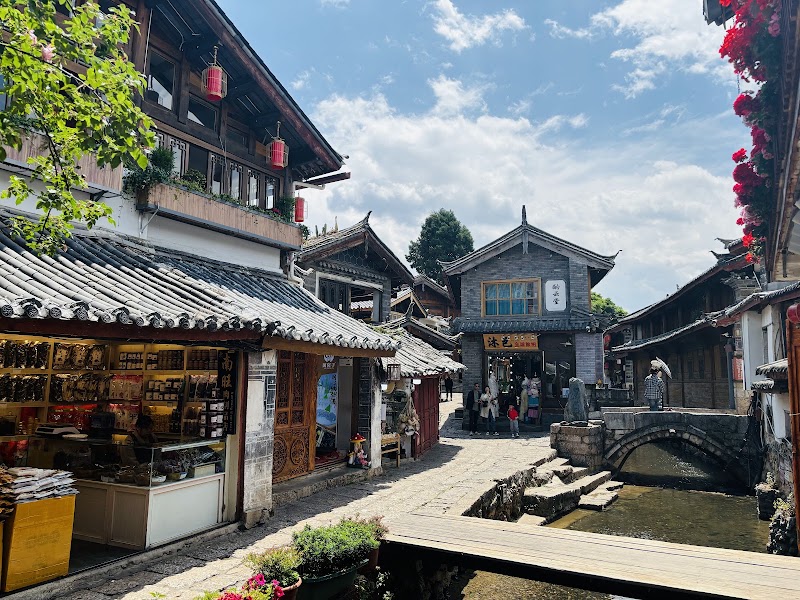 Vieille ville de Lijiang avant l'aube – Vieille ville de Lijiang (Dayan), Yunnan, Chine (photo 3)