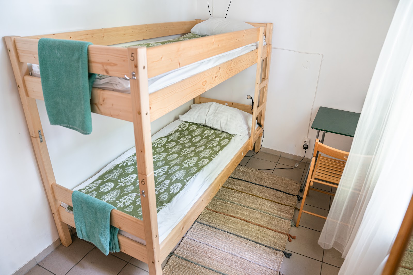 Downtown Forest Hostel & Camping – Paupio g. 31A, 11341 Vilnius, Lithuania (photo 2)