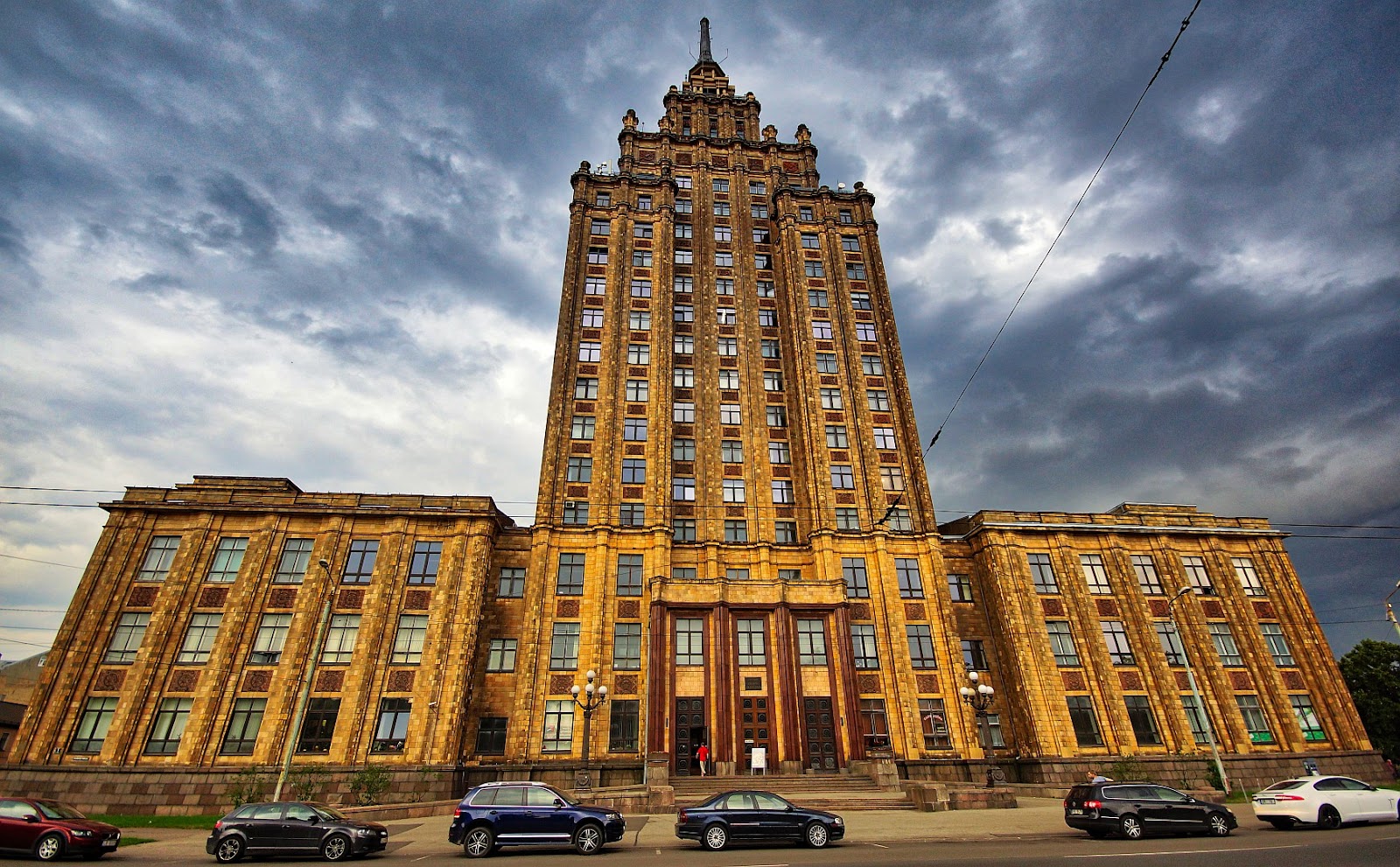 Académie des sciences, terrasse panoramique – Akadēmijas laukums 1, Latgales priekšpilsēta, Rīga, LV-1050, Latvia (photo 1)