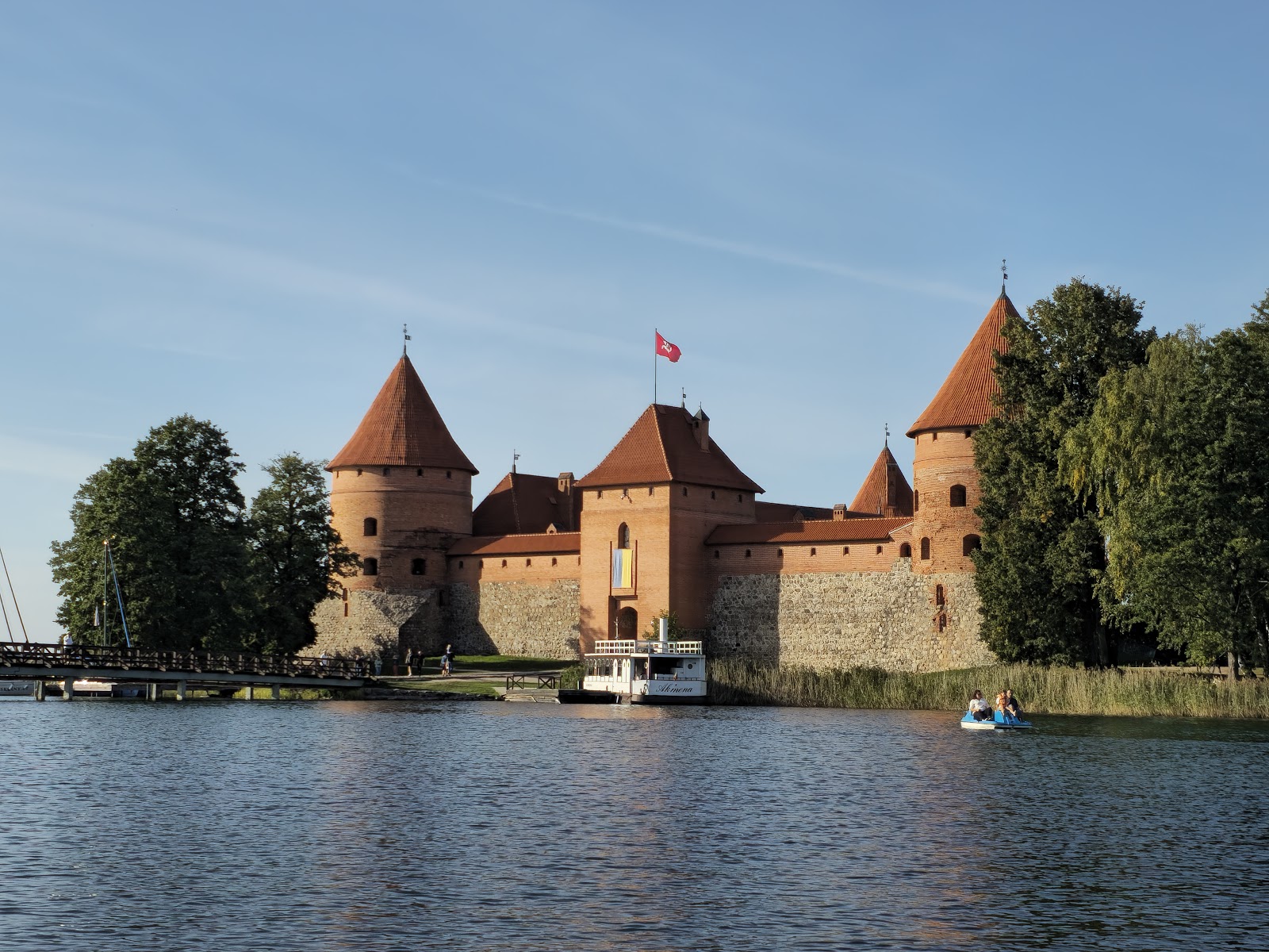 Château insulaire de Trakai – Karaimų g. 43C, 21104 Trakai, Lithuania (photo 1)