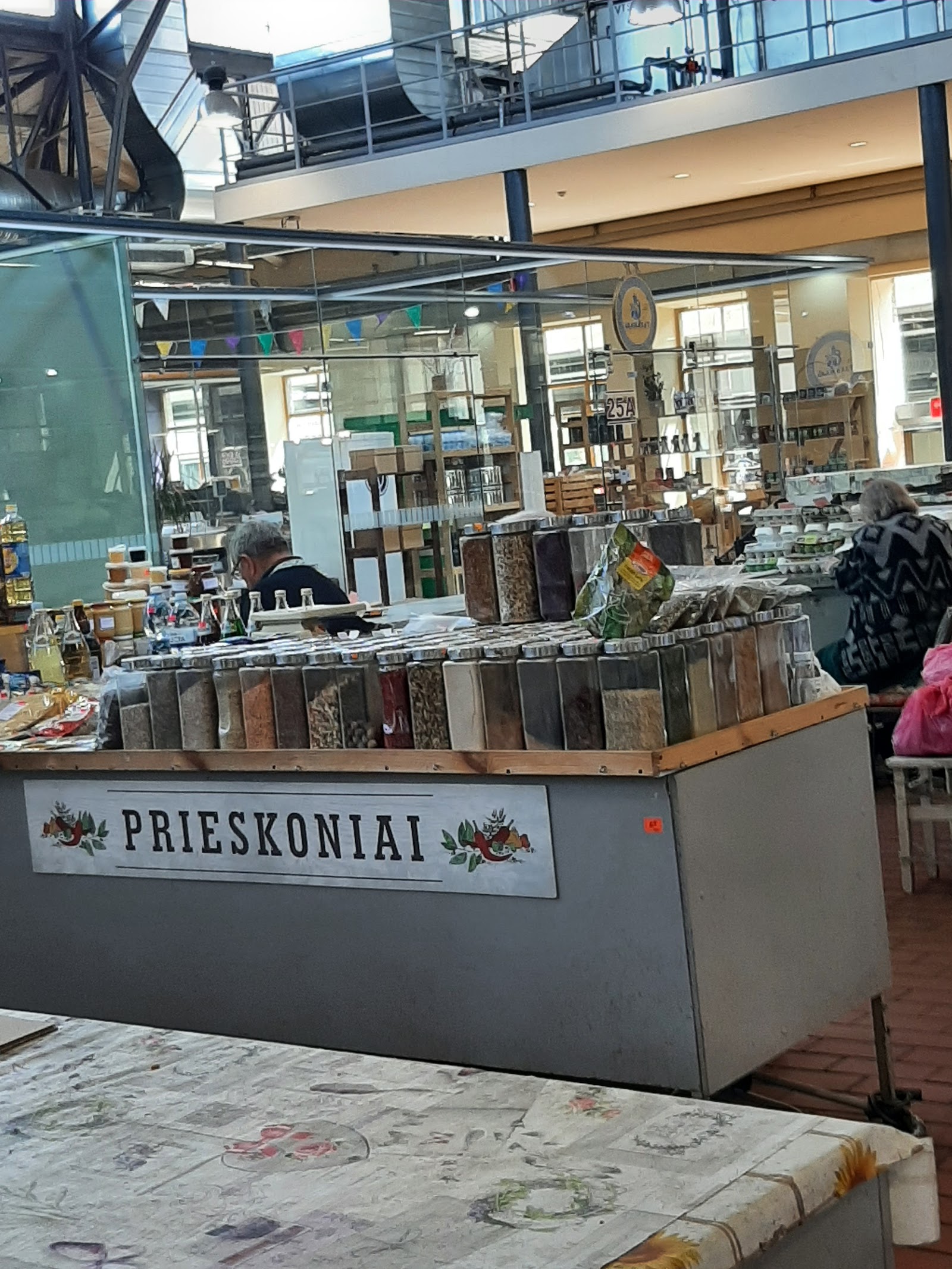 Marché de Halės – Pylimo g. 58, 01137 Vilnius, Lithuania (photo 1)