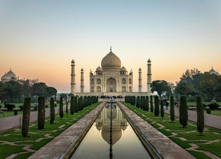 Taj Mahal: ¿amanecer o atardecer? Comparativa 2026 de visitas Viator