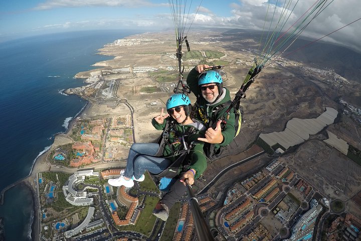 Vol en parapente en tandem au-dessus de la Costa Adeje, Tenerife