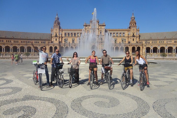 E-Bike-Tour entlang des Guadalquivir in Sevilla