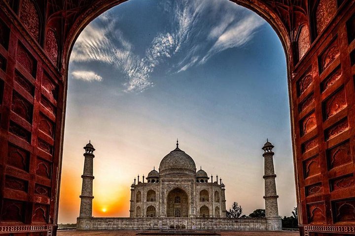 Taj Mahal alba e Mehtab Bagh tramonto Agra 62411P22