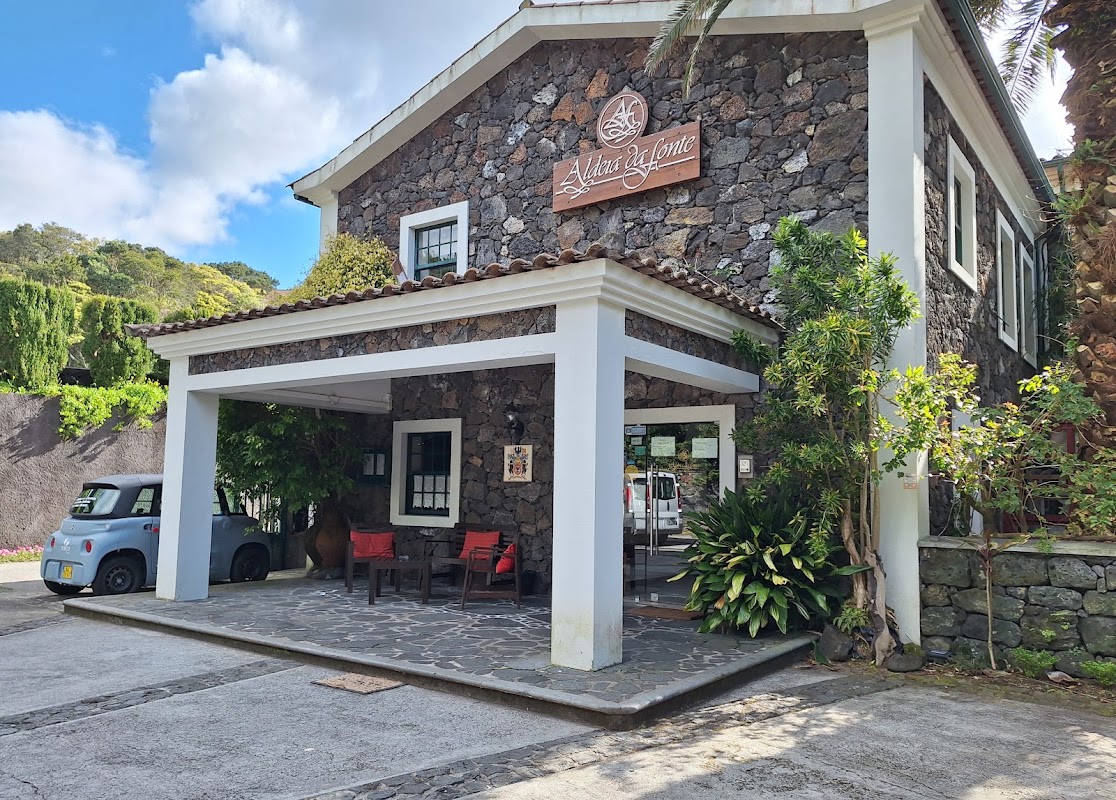 Aldeia da Fonte Hotel – Caminho de Baixo, 9950-101 Madalena, Pico, Açores (photo 1)