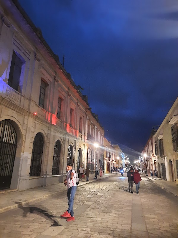 Andador Macedonio Alcalá – C. Macedonio Alcalá 100, Centro, 68000 Oaxaca de Juárez, Oax., Mexique (photo 3)