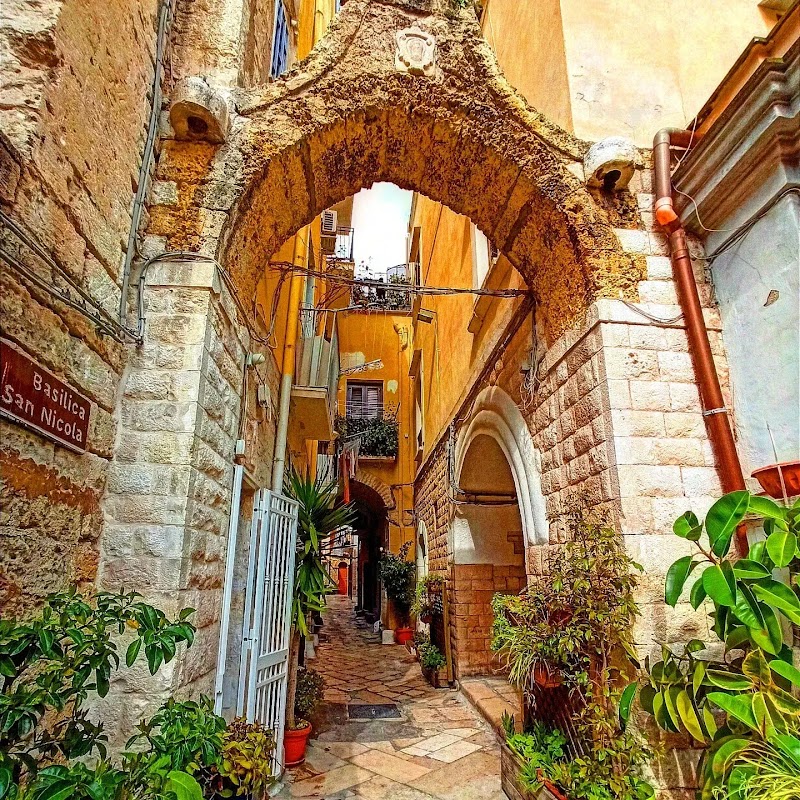 Bari Vecchia, à la tombée du jour – Bari Vecchia, 70122 Bari BA, Italie (photo 3)