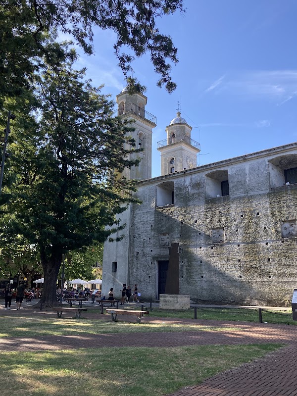 Basilique du Saint-Sacrement – Plaza de Armas, 70000 Colonia del Sacramento (photo 3)