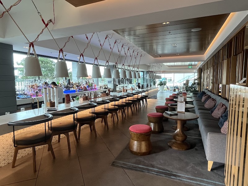 Beast & Butterflies – 196 Quay Street, Auckland CBD, Nouvelle-Zélande (photo 2)
