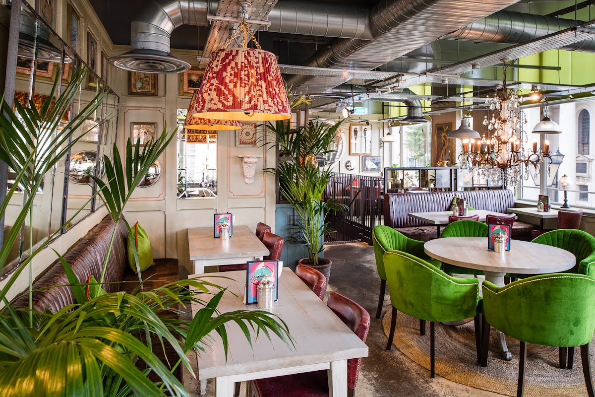 Bill's Greenwich Restaurant – 13 Nelson Rd., London SE10 9JB (photo 1)