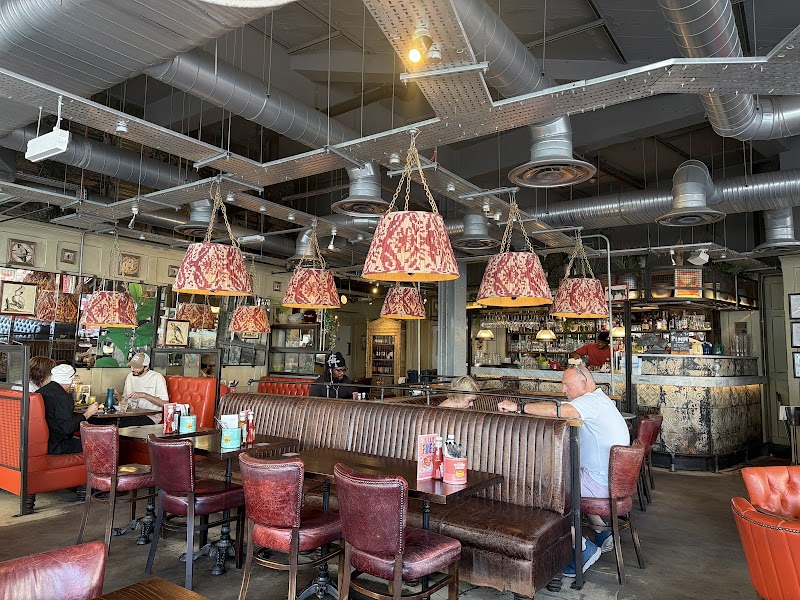 Bill's Greenwich Restaurant – 13 Nelson Rd., London SE10 9JB (photo 2)