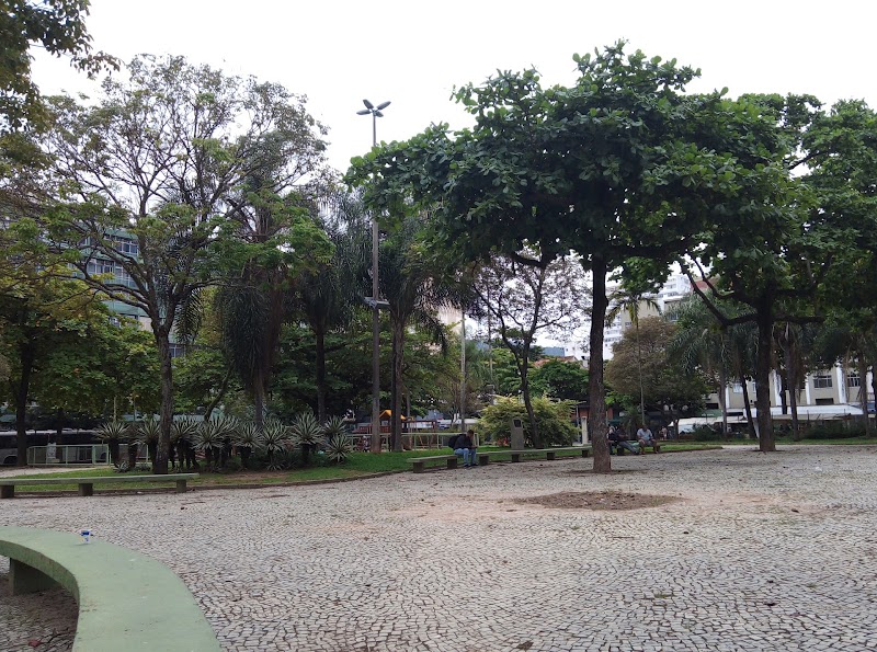 Blocos de rue de la Zona Sul, départ Praça General Osório – Praça General Osório - R. Prudente de Morais, 123 - Ipanema, Rio de Janeiro - RJ, 22420-041 (photo 2)