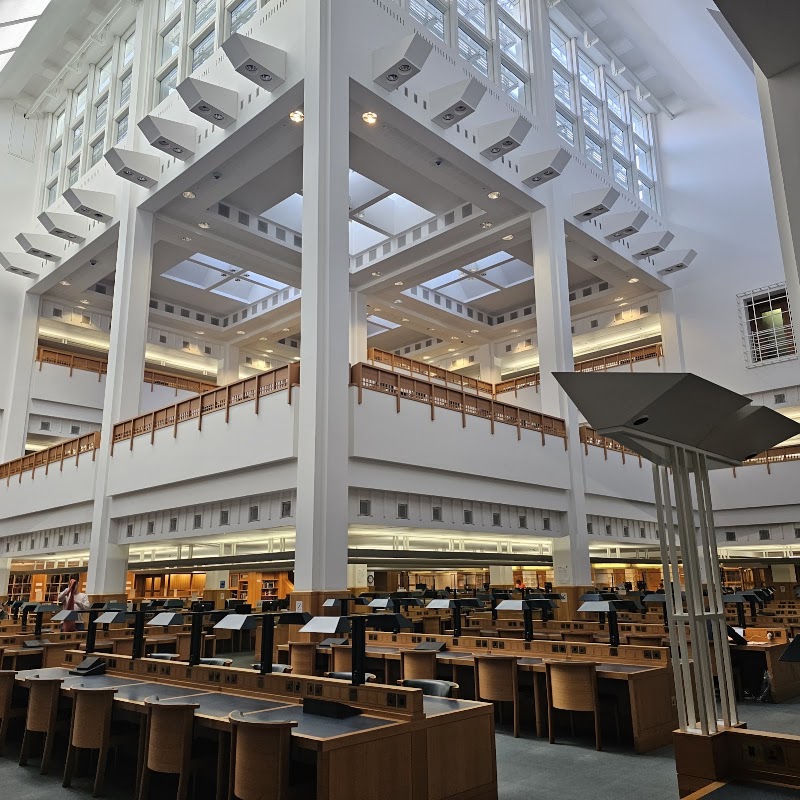 British Library, galerie Treasures – 96 Euston Rd., London NW1 2DB (photo 3)