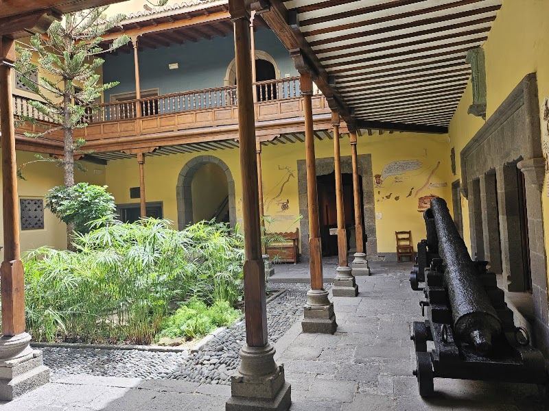 Casa de Colón – Calle Colón 1, Vegueta, Las Palmas de Gran Canaria (photo 3)