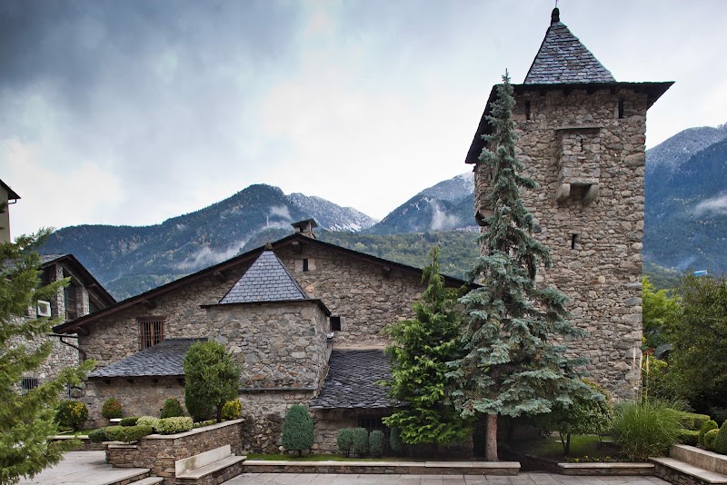 Casa de la Vall – Carrer de la Vall, AD500 Andorre-la-Vieille, Andorre (photo 2)