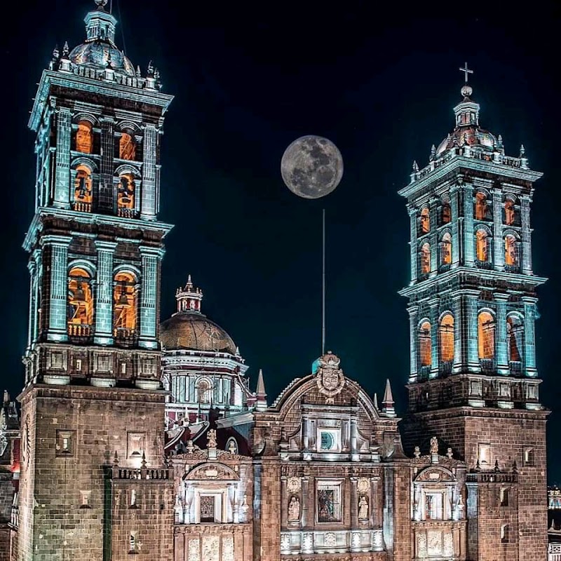 Cathédrale de Puebla – C. 16 de Septiembre s/n, Centro histórico de Puebla, 72000 Heroica Puebla de Zaragoza, Pue., Mexique (photo 2)