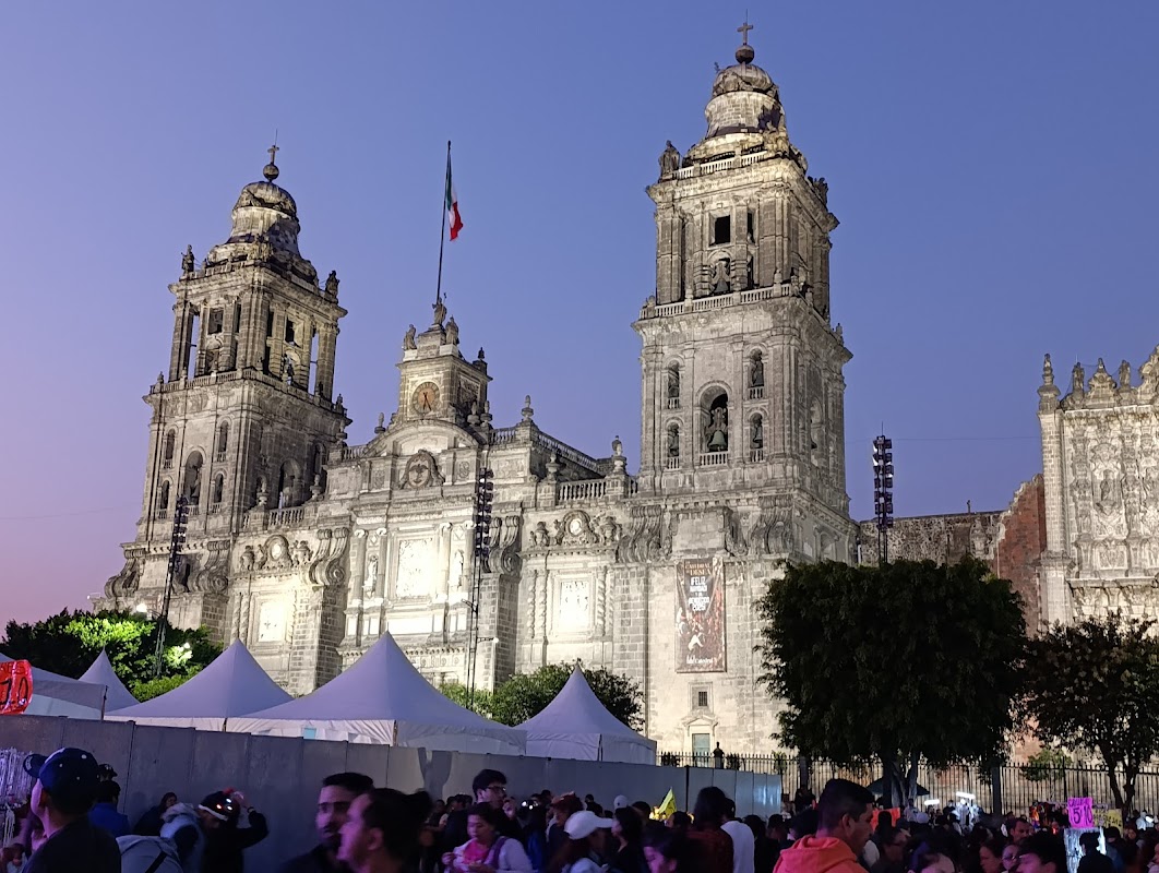 Cathédrale métropolitaine de Mexico – Pl. de la Constitución S/N, Centro Histórico, Cuauhtémoc, 06000 Ciudad de México, CDMX, Mexique (photo 1)