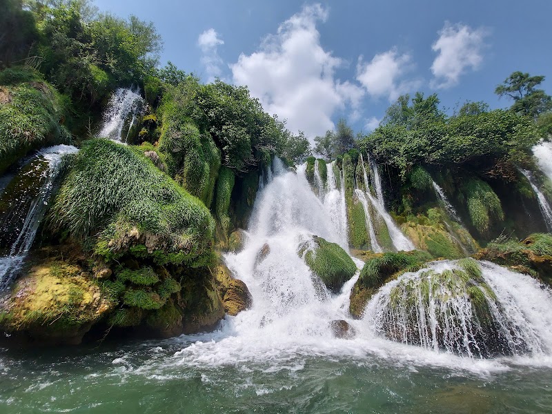 Chutes de Kravica – Vodopad Kravica, Zvirići 88320, Bosnie-Herzégovine (photo 3)