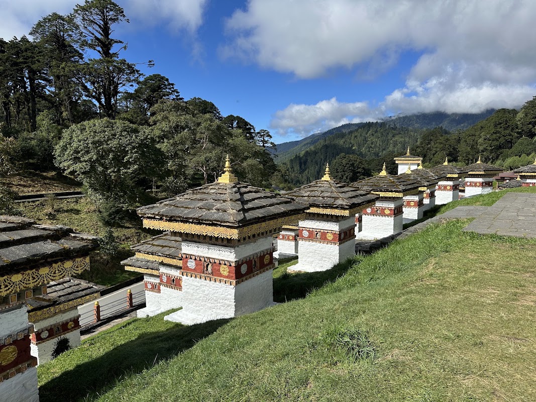 Col de Dochu La et les 108 chortens – Druk Wangyal Chorten, col de Dochu La, Bhoutan (photo 1)