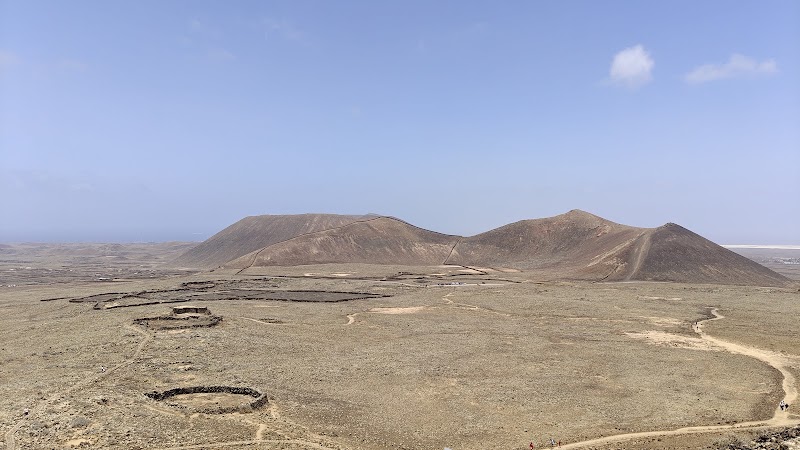 Cratère du Calderón Hondo – Camino Calderas, Lajares, La Oliva, Fuerteventura (photo 3)