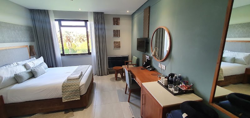 Cresta Maun Hotel – Lekawen Drift, Maun, Botswana (photo 2)
