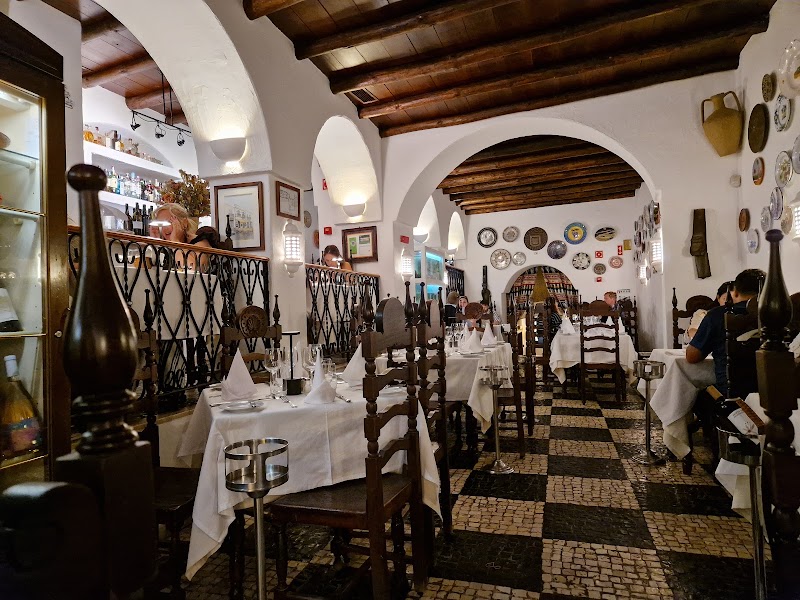 Don Sebastião – R. 25 de Abril 20-22, 8600-763 Lagos, Portugal (photo 3)