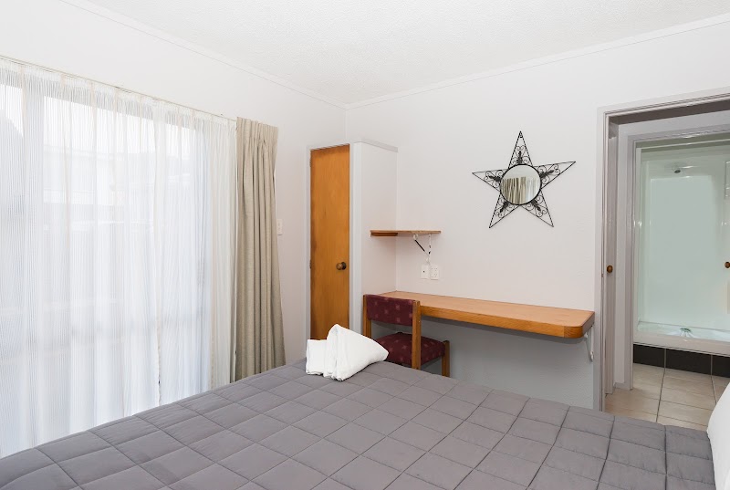 Edelweiss Motel – 70 Seaview Road, Paihia 0200, Nouvelle-Zélande (photo 2)