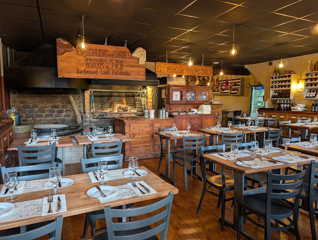 El Asador Patagónico – Arturo Prat 158, Puerto Natales, Magallanes, Chili (photo 1)