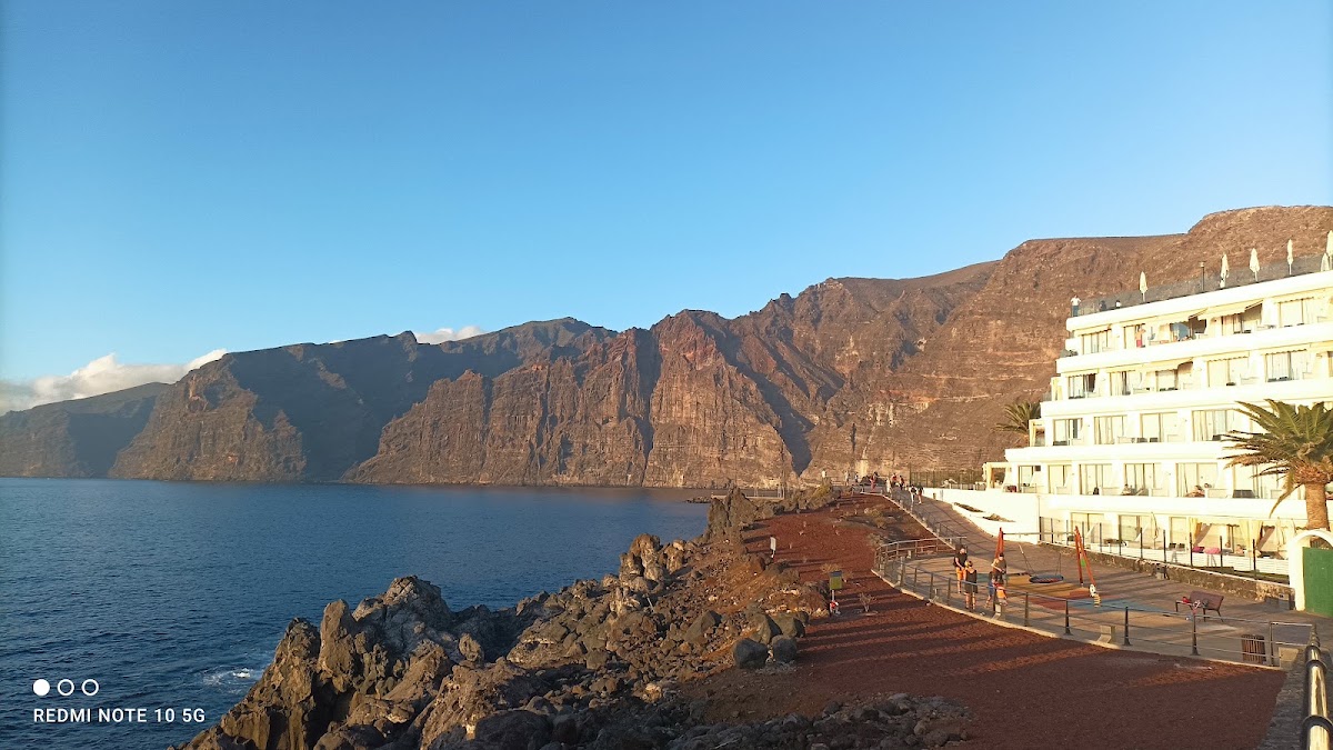 Falaises de Los Gigantes – Acantilados de Los Gigantes, Santiago del Teide, Tenerife, Espagne (photo 1)