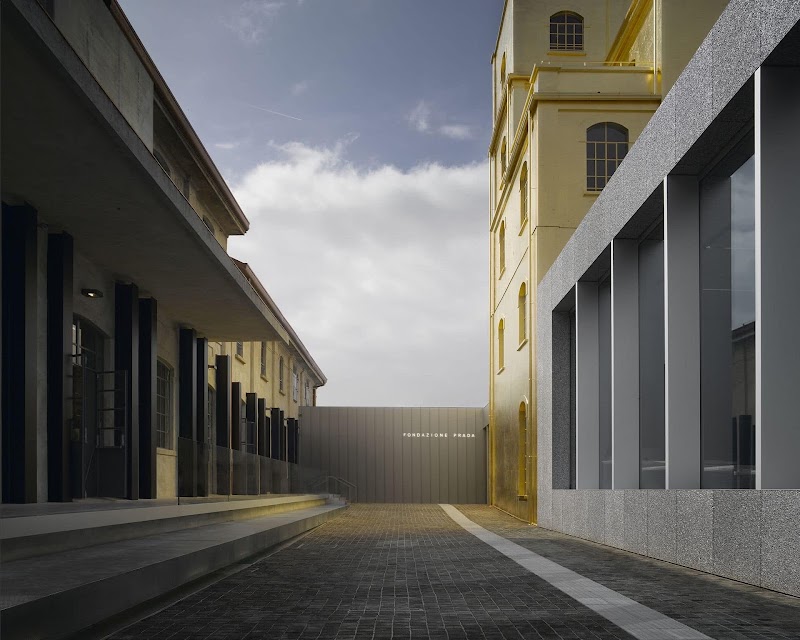 Fondazione Prada – Largo Isarco 2, 20139 Milan, Italie (photo 3)