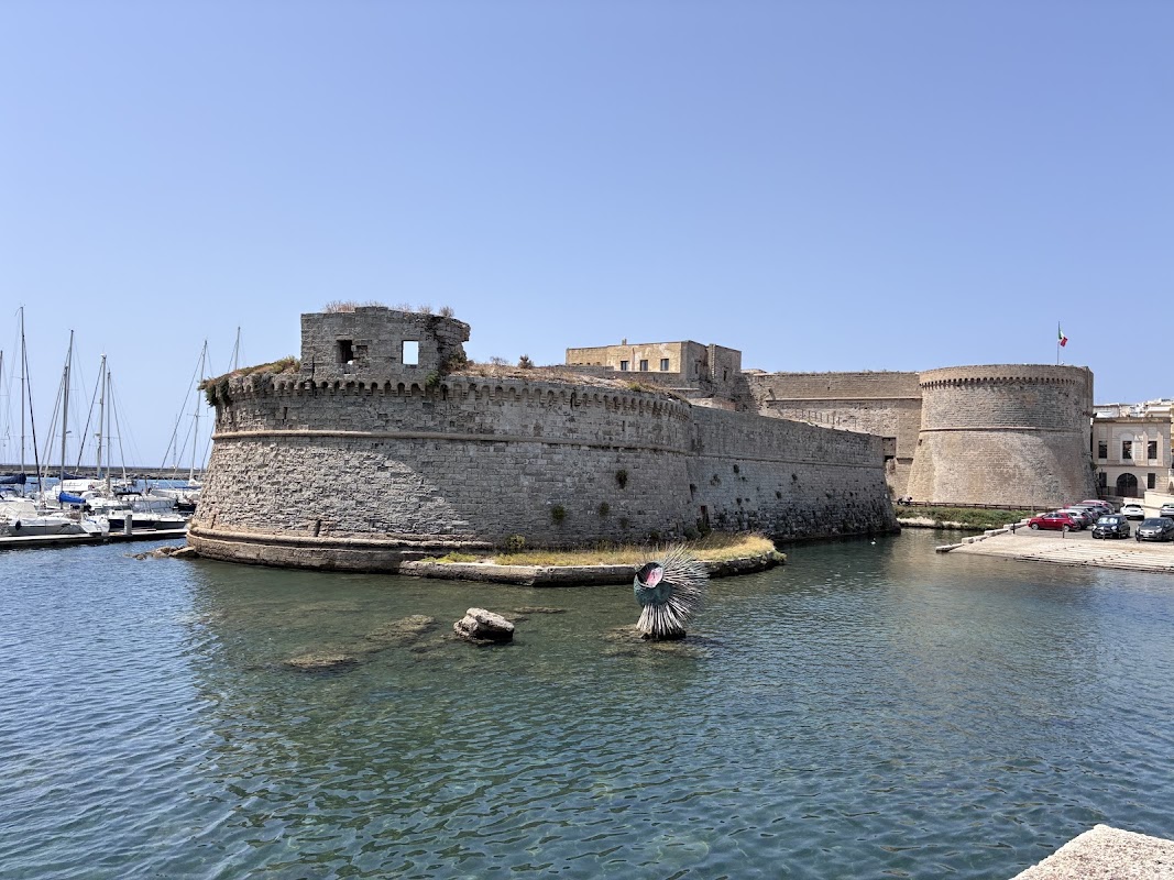 Gallipoli, la vieille ville sur son île – Via Duomo, 1, 73014 Gallipoli LE, Italie (photo 1)
