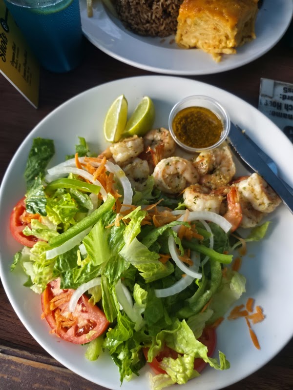Goldie's Conch House – Arawak Cay Dr, Nassau (photo 2)