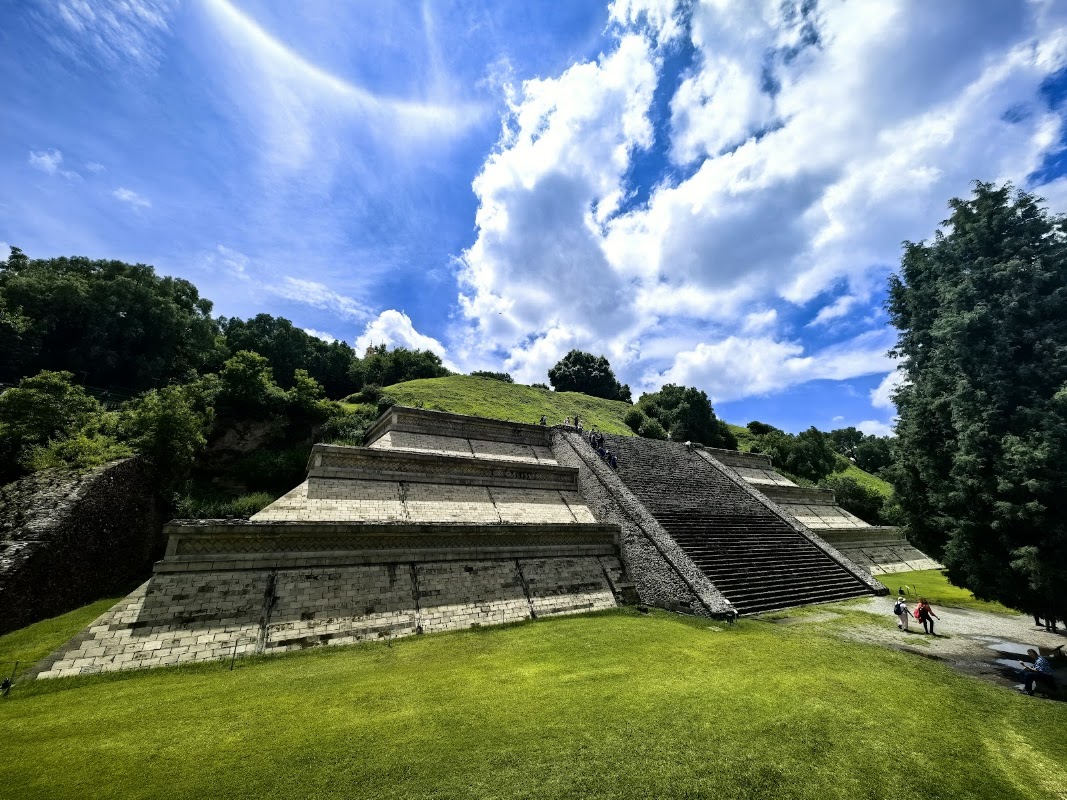 Grande Pyramide de Cholula – C. 14 Pte. S/N, Zona Arqueológica San Andrés Cholula, 72810 San Andrés Cholula, Pue., Mexique (photo 1)