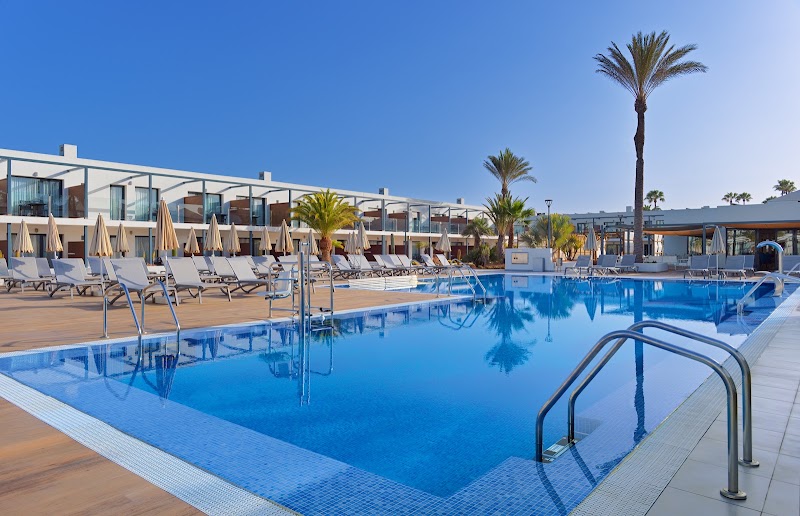 H10 Ocean Dreams Hotel Boutique - Adults Only – Calle Las Palmeras s/n, 35660 Corralejo, Fuerteventura (photo 3)