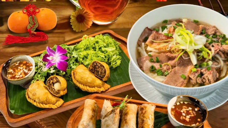 Hoang's Restaurant – Hoàn Kiếm, Hà Nội (photo 2)