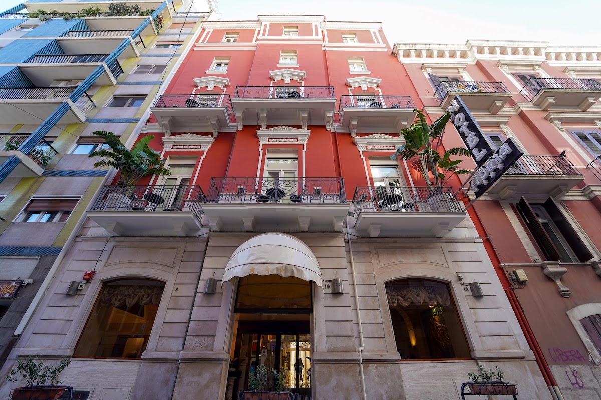 Hotel Adria – via Zuppetta n. 10, Bari, Italie (photo 1)
