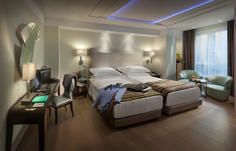 Hotel Cavour – Via Fatebenefratelli 21, 20121 Milan, Italie (photo 2)