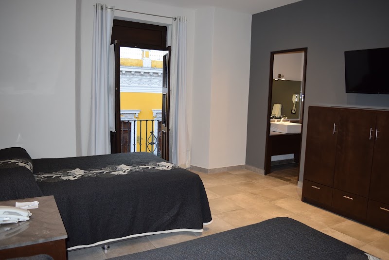 Hotel Sofia – 3 Poniente no 319, Puebla (photo 2)