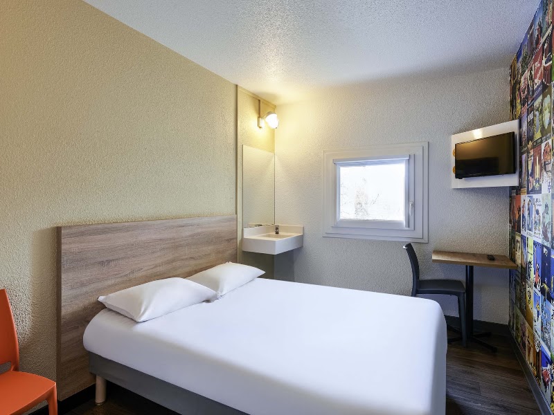 hotelF1 Igny Massy TGV – 12 Rue Maryse Bastié, Igny (photo 2)