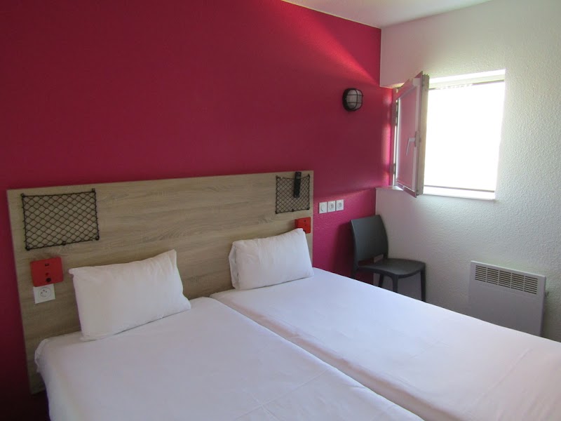 hotelF1 Igny Massy TGV – 12 Rue Maryse Bastié, Igny (photo 3)