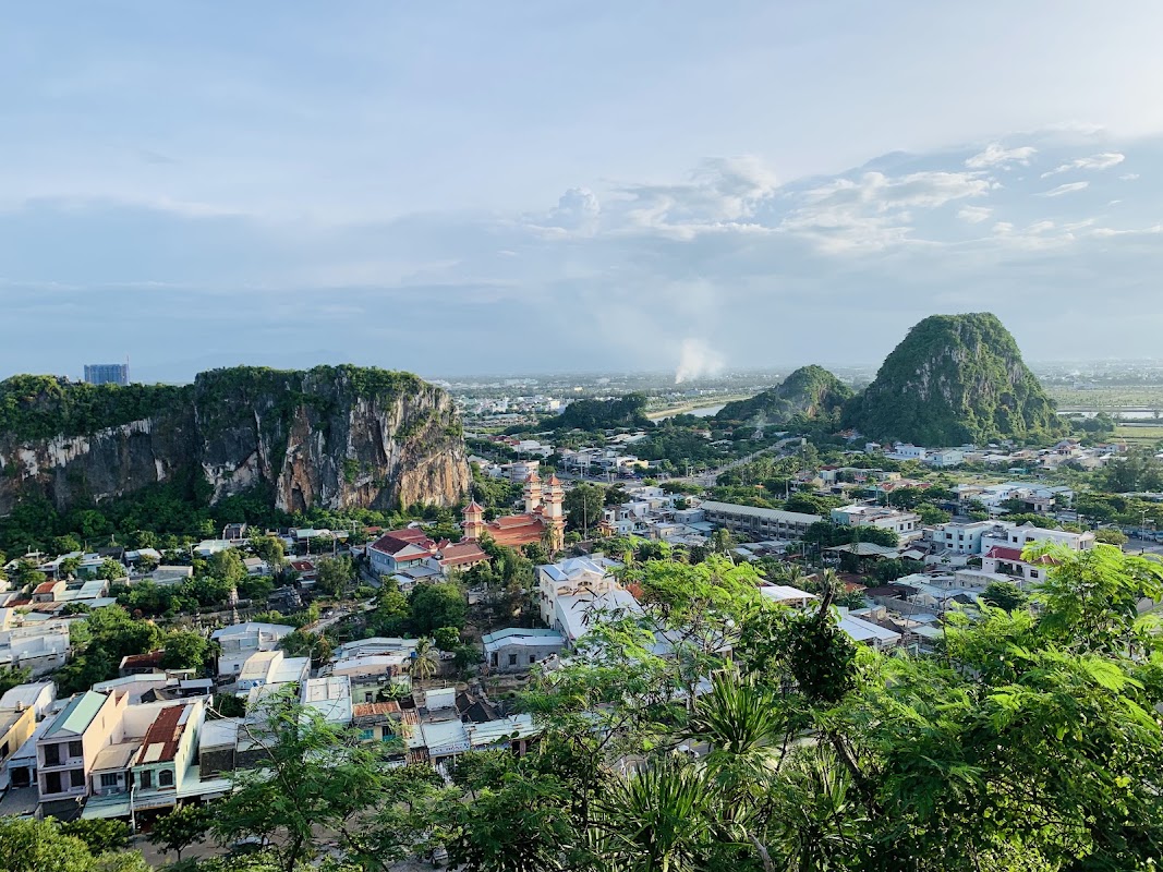 Journée à Da Nang : montagnes de Marbre, My Khe et pont du Dragon – Montagnes de Marbre (Ngũ Hành Sơn), Đà Nẵng, Vietnam (photo 1)