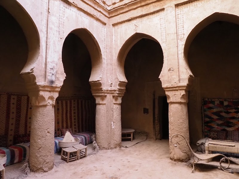 Kasbah des Caïds de Tamnougalt – Ksar Tamnougalt, Agdz 47050, Maroc (photo 2)
