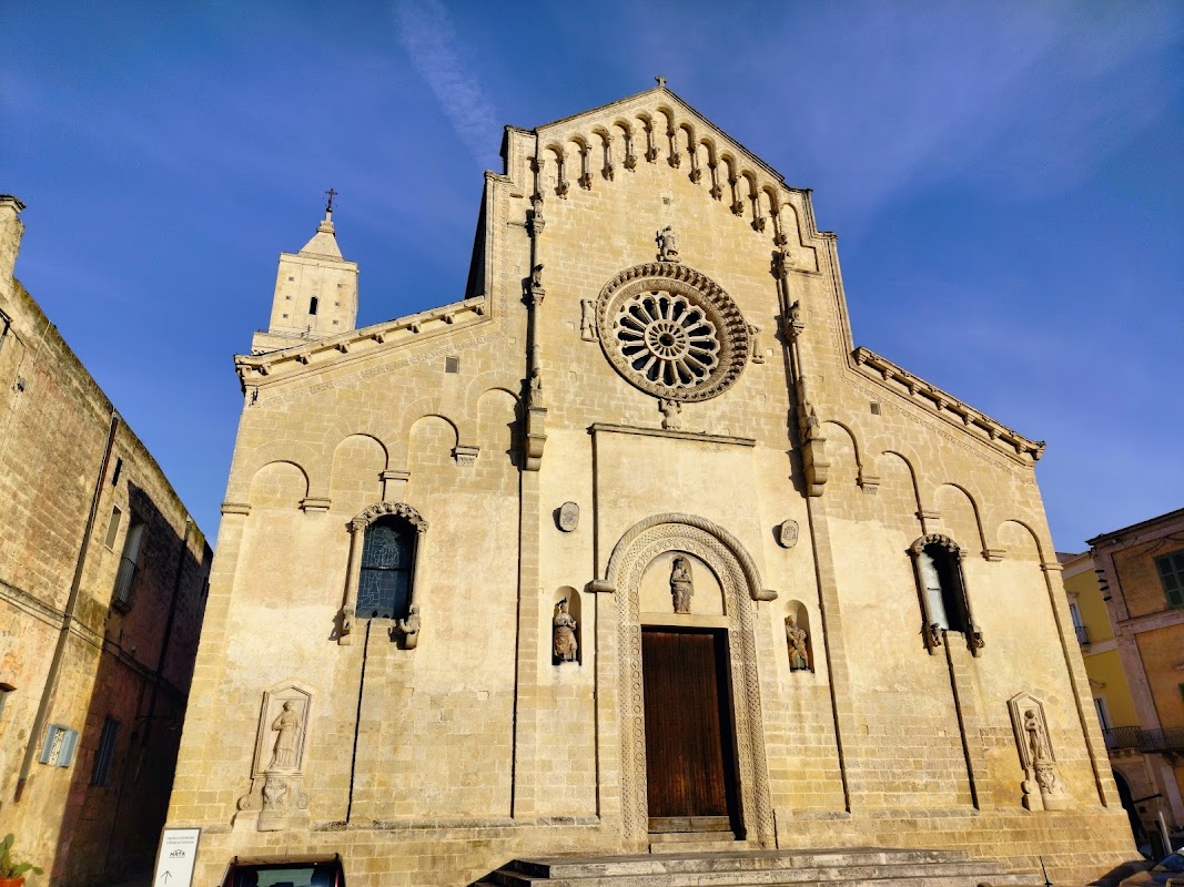 La cathédrale de Matera – Piazza Duomo, 75100 Matera MT, Italie (photo 1)