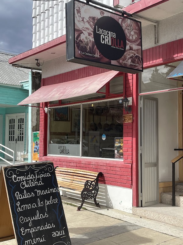 La cocina criolla – Manuel Bulnes 242, Puerto Natales, Magallanes, Chili (photo 1)